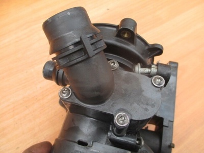 06L121111F volkswagen audi 1.8 2.0 tsi tfsi № 06l121111e 06l121111g патрубок радиатора