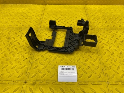 6R0915345E кронштейн Volkswagen POLO 6C1 2019