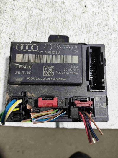 4F0959793E Блок управления двери Audi A6 C6(2004-2011) 2006