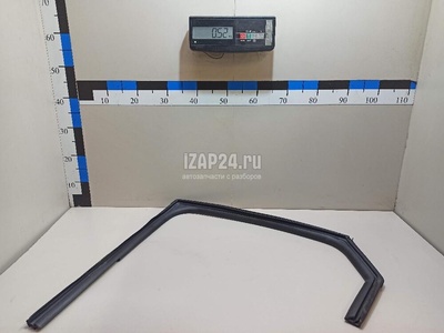 83530L2000 Уплотнитель стекла двери Hyundai-Kia K5 2020