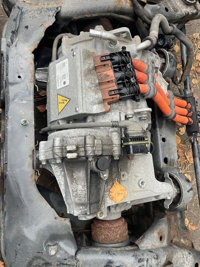 31367507 volvo xc90 ii v90 v60 s60 2.0 t8 plug in hybrid двигатель электрический