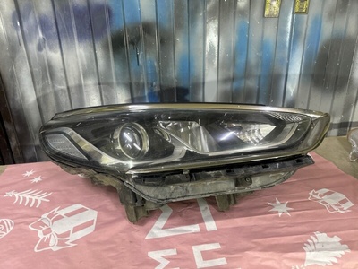 92102C1500 ФАРА HYUNDAI SONATA 7 LF 2019