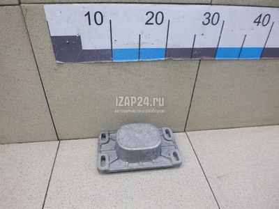 8E0199335K Кронштейн опоры двигателя VAG A4 [B6] (2000 - 2004)