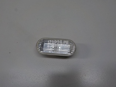 1336185 Повторитель на крыло белый Ford C-MAX (2003 - 2010)