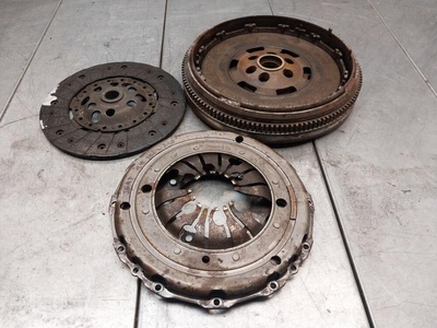 028105264G Комплект сцепления Audi A3 8L 2000 , 028141025P
