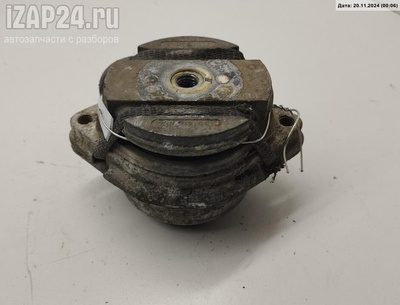 4B0399151M Подушка крепления КПП Audi A6 C5 (1997-2005) 2003