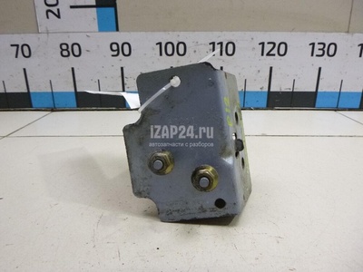 62211AU300 Кронштейн усилителя переднего бампера левый Nissan Almera N16 (2000 - 2006)