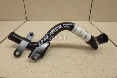 06B103213G Тройник вентиляции картерных газов VAG Superb (2002 - 2008)