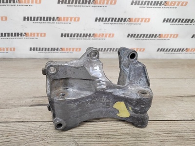 079903805AD Кронштейн генератора AUDI A8 2007 , , 079903805M