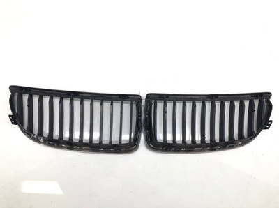 7120008 Решетка радиатора BMW 3 E90/E91/E92/E93 2005 , 7120007