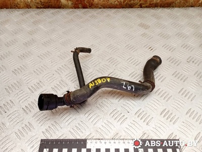 1J0122157P Патрубок радиатора Audi A3 8L 1998 ,1J0121447L,1J0122291B
