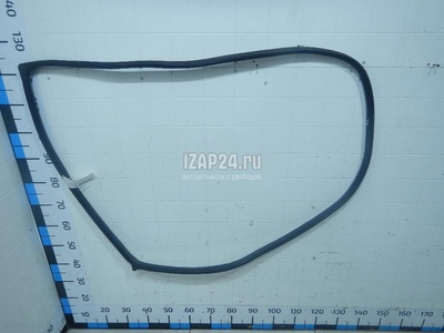 76924ED500 Уплотнитель (внутри) Nissan Tiida (C11) (2007 - 2014)