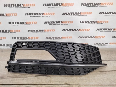 8K0807682M01C Решетка противотуманной фары AUDI A4 B8 2012 , , 8K0807682M