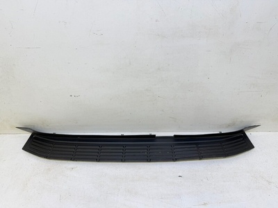 5216260130 Накладка бампера Toyota Land Cruiser 300 2021-