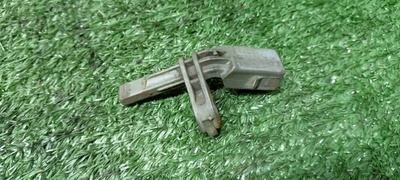 7L0927807B датчик abs VW Touareg 2002-2010