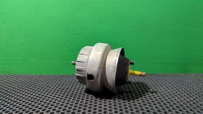 4F0199382 Подушка двигателя Audi A6 C6 (S6,RS6) 2006 4F0 199 382 AD