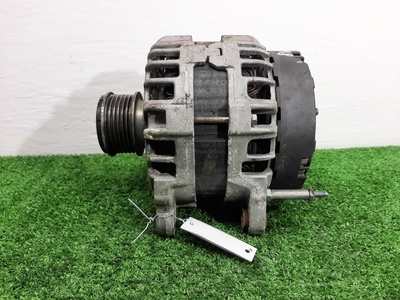 03L903024F Генератор Audi A4 B8 (8K2) рестайлинг 2012 - 2015 2012 , 0125811027
