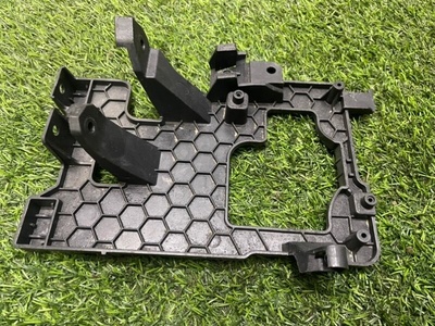 A2135456100 кронштейн Mercedes-Benz E class W213 2020