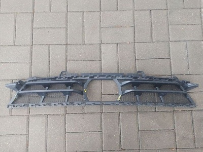 51117421805 Заглушка (решетка) в бампер передний BMW X5 G05 2020