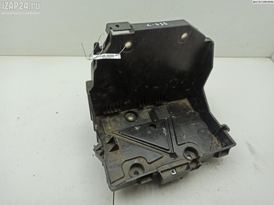 648944946R Полка аккумулятора (площадка АКБ) Renault Kangoo II (2007-2021) 2018