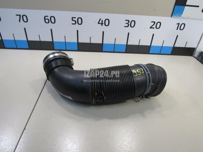 5Q0129654P Патрубок воздушного фильтра VAG TT(8S) 2015