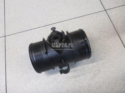 7E0145958A Патрубок интеркулера VAG Transporter T6 2015