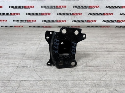 8P0807134 Кронштейн усилителя бампера AUDI A3 8P 2008 , , 8P3807134A