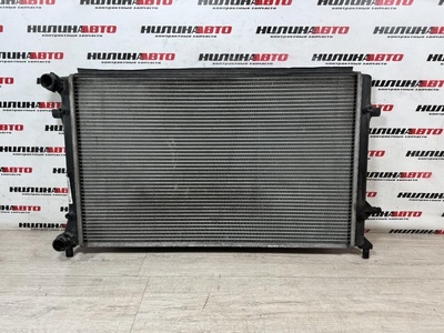 1K0121251BR Радиатор охлаждения AUDI A3 8P 2008 , , 1K0121251CD, 1K0121251BQ, 1K0121251F