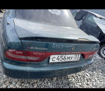 MB907902 Крышка багажника MITSUBISHI GALANT (E5) (1993-1997) Renault