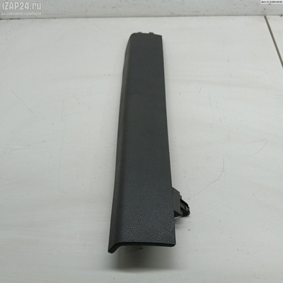 3M51R044A11AEW Пластик салона Ford C-Max 2004
