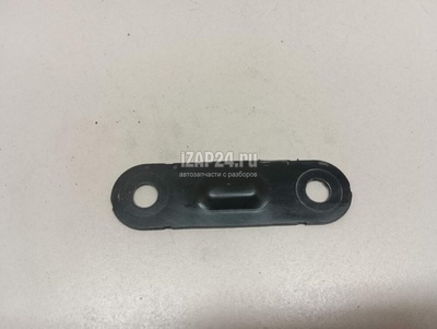 LR037691 Кронштейн (п.з.к.) Land Rover Discovery V 2017