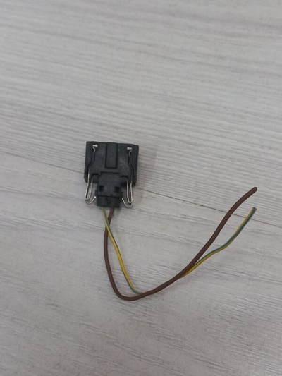 037973202 Разъём Volkswagen