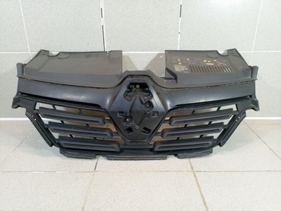 623105887R Решетка радиатора Renault Logan 2