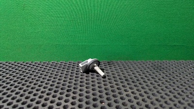 1J0907543A Датчик температуры Audi A6 C6 (S6,RS6) 2006 1J0 907 543 A