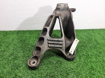 4H0199305 Кронштейн двигателя Audi A8 D4 (4H2) 2010 - 2014 2011 ,