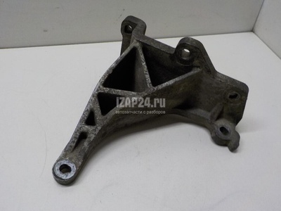 8675329 Кронштейн КПП Volvo XC90 (2002 - 2015)