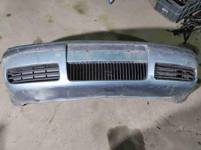 1U0807221D Бампер передний Skoda Octavia A4(1997-2004) 2002