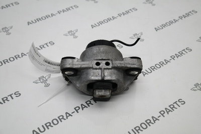 LR072113 Подушка двигателя (4.4L DOHC DITC V8 Diesel) RH Land Rover Range Rover 30DDTX L405 2012
