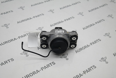 LR072113 Подушка двигателя (4.4L DOHC DITC V8 Diesel) RH Land Rover Range Rover 30DDTX L405 2012