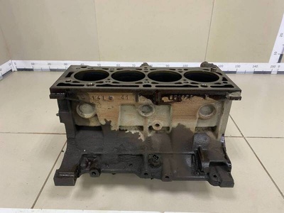 7701471832 Блок двигателя Renault Renault Symbol (1) 2001-2008 , K4J