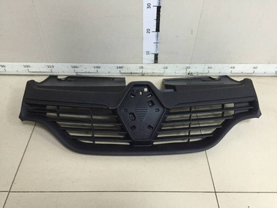 TRK1172 Решетка радиатора Renault Renault Logan (2) 2014> , 623105727R