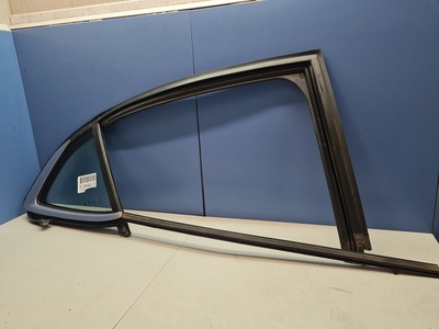 9677082680 Стекло двери задней правой Citroen C4 2010-