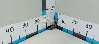 LR029074 Расходомер воздуха (массметр) Land Rover C-MAX (2003 - 2010)