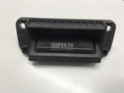 2218702410 Кнопка открывания багажника Mercedes Benz W221 (2005 - 2013)