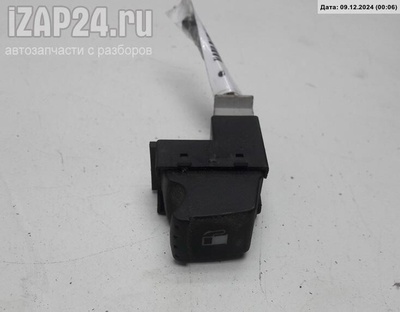 1j0959833a Кнопка открывания лючка топливного бака Volkswagen Passat B5+ (GP) 2001