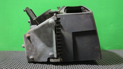 4F0133835N Корпус воздушного фильтра Audi A6 C6 (S6,RS6) 2006 4F0 133 835 N