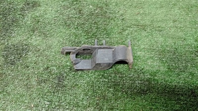 8K0807283e кронштейн переднего бампера Audi A4 (B8) 2007-2015 2012
