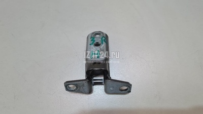 5702A063 Петля двери Mitsubishi Lancer (CX,CY) (2007 - 2017)