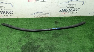 8R0823723B уплотнитель Audi Q5 2011