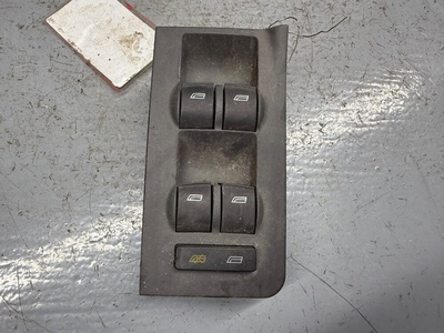 4b0959851 Кнопка стеклоподъемника переднего левого Audi A6 C5 (S6,RS6) 2000